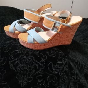 Woman's TOMMY HILFIGER WEDGES